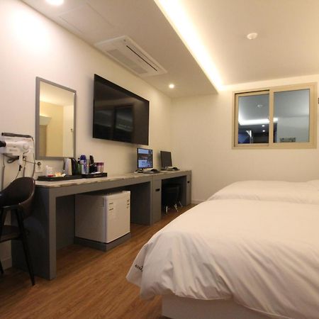 Nova Hotel Улсан Екстериор снимка
